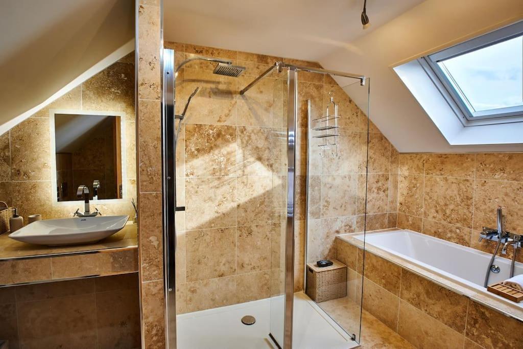 The Chase, Luxury Hot Tub Retreat, Pets Welcomed Dipton Exterior photo